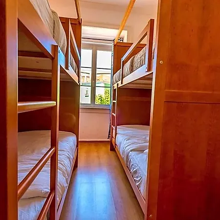 Swisslisbon Hostel *